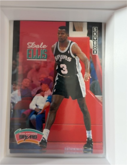 1992-93 SkyBox #398 Dale Ellis — front