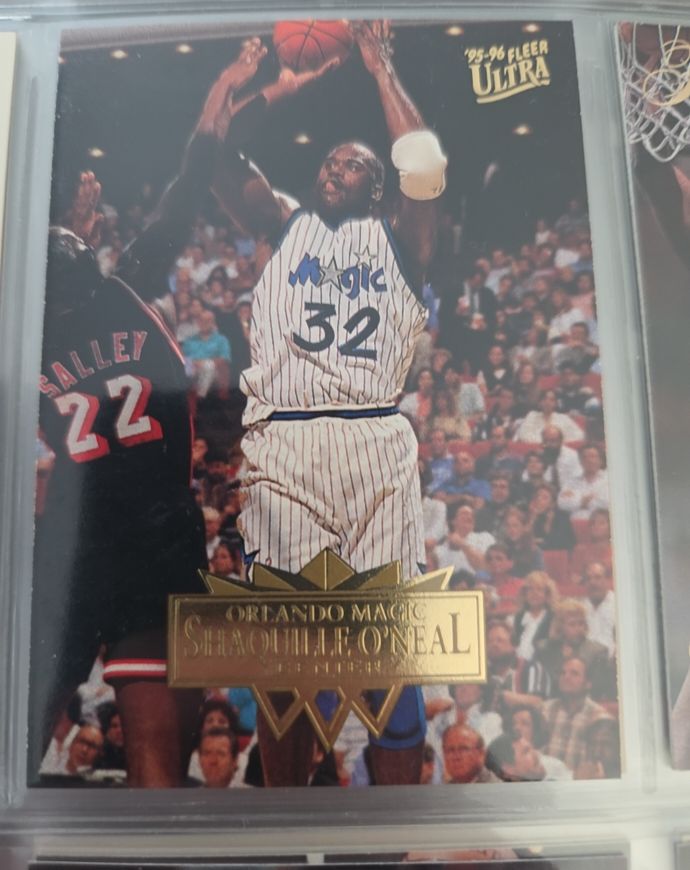 1995-96 Fleer Ultra #126 Shaquille O'Neal — front