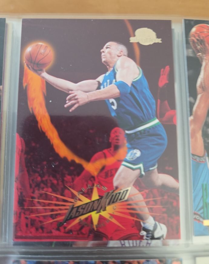 1995-96 Skybox Premium #27 Jason Kidd — front