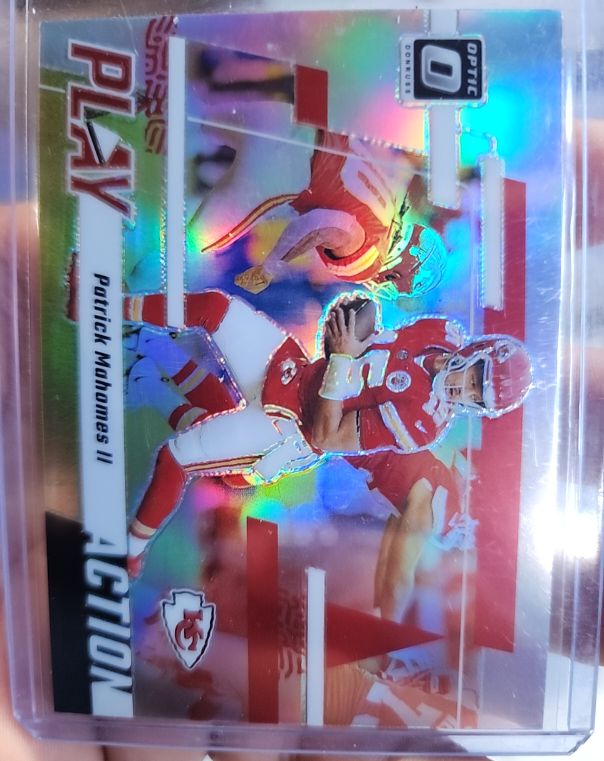2023 Panini Donruss Optic #8 Patrick Mahomes II Play Action — front