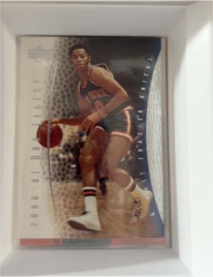 2000-01 Upper Deck Legends #28 Walt Frazier — front