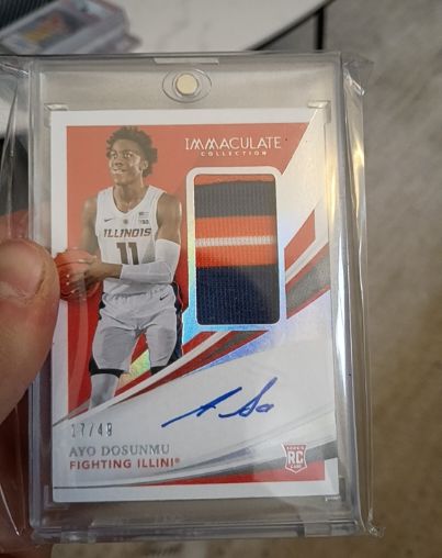 2021 Panini Immaculate Collection #17 Ayo Dosunmu Rookie Patch Auto — front