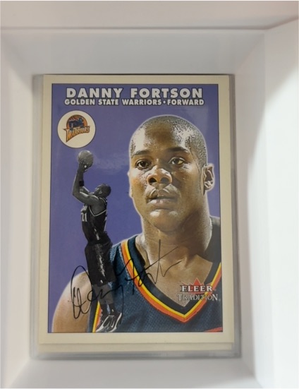 2000 Fleer Tradition #122 Danny Fortson — front