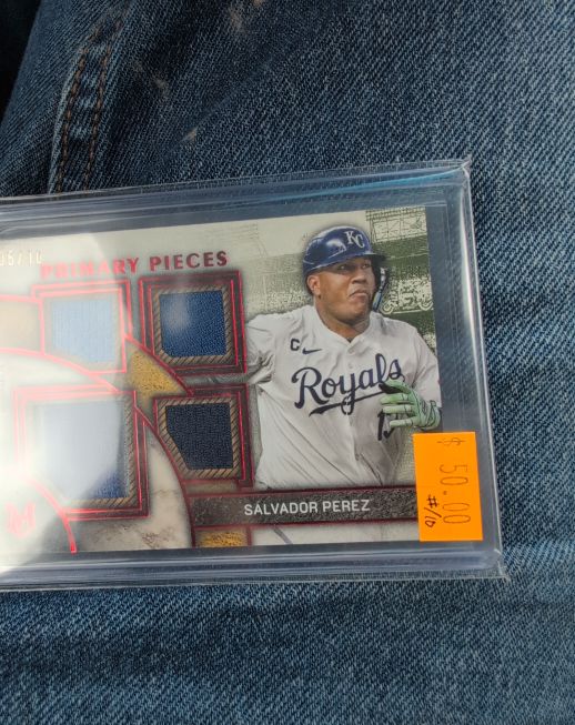 2025 Topps Museum Collection #Primary Pieces Quad Relic Salvador Perez — front