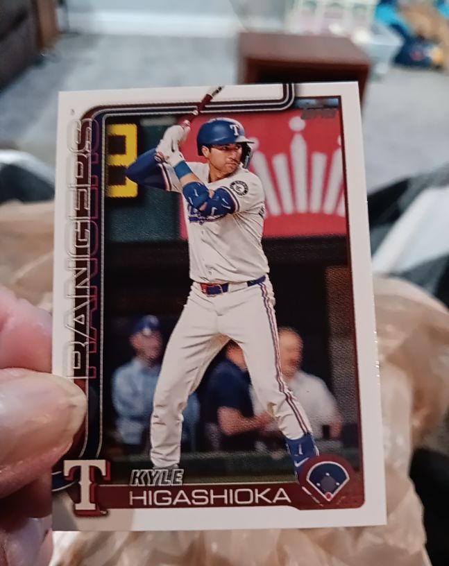 2025 Topps Update #US207 Kyle Higashioka — front