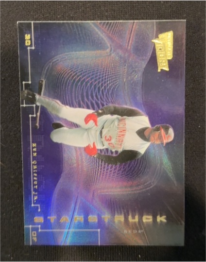 2000 Upper Deck Ultimate Victory Starstruck #S10 Ken Griffey Jr. — front