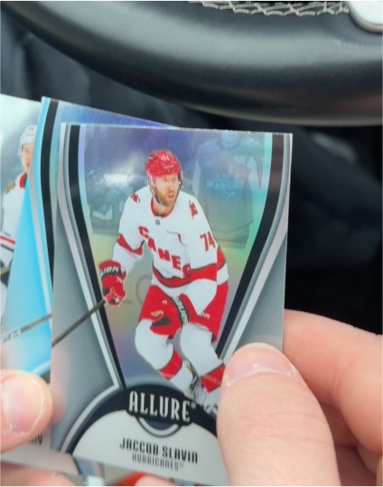 2025-26 Upper Deck Allure #15 Jaccob Slavin — front