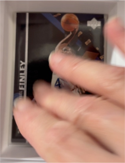 1997-98 Upper Deck #25 Michael Finley — front