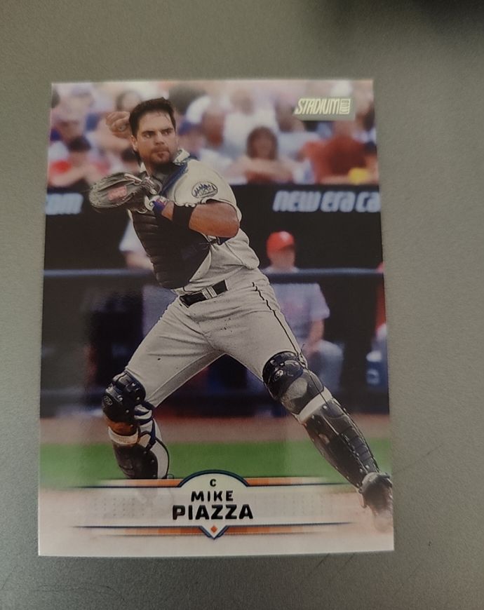 2025 Topps Stadium Club #156 Mike Piazza — front