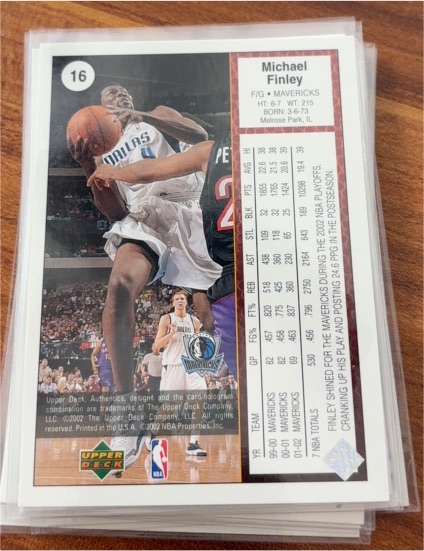 2001 Upper Deck #16 Michael Finley — front