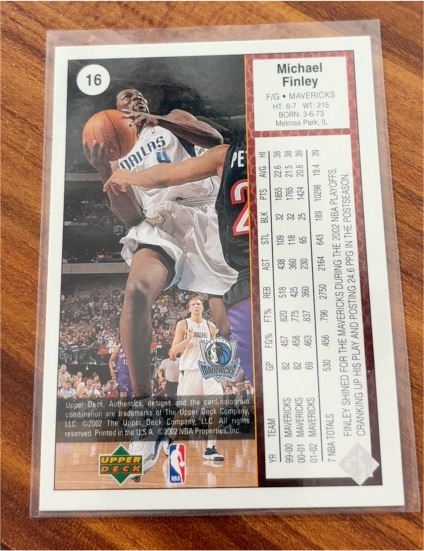 2002 Upper Deck Authentics #16 Michael Finley — front