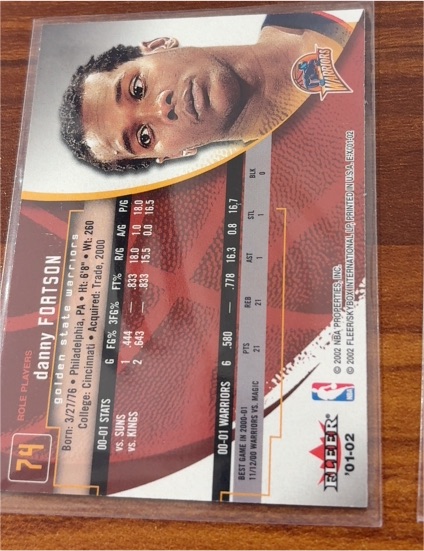 2002 Fleer #01-02 Danny Fortson — front