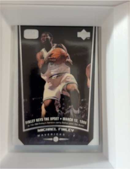 1998-99 Upper Deck #36 Michael Finley — front