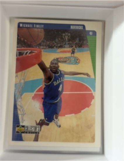 1997-98 Upper Deck Collector's Choice #30 Michael Finley — front