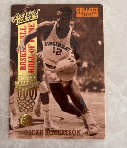 1993 Action Packed Hall of Fame #78 Oscar Robertson — front