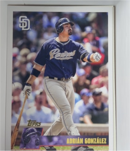1996 Topps #151 Adrián González — front
