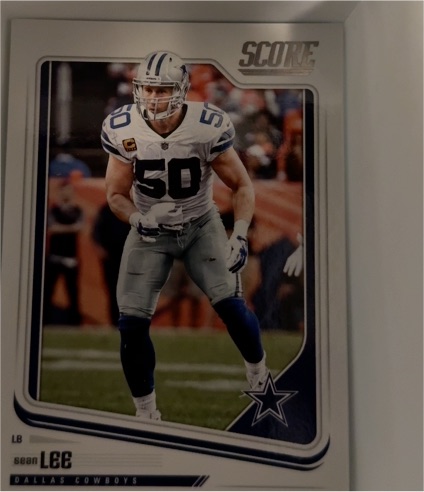 2018 Panini Score #88 Sean Lee — front