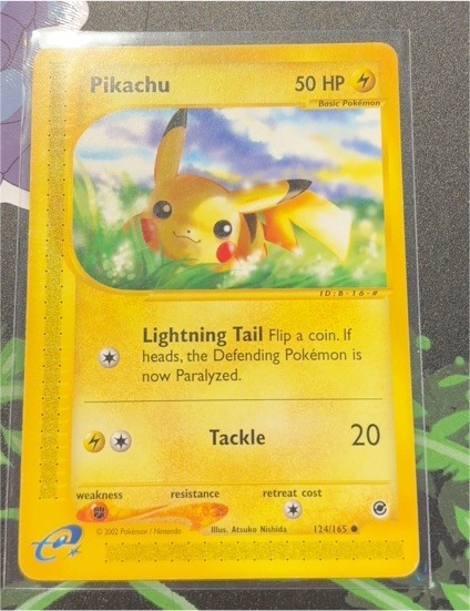 2002 Pokemon Expedition #124 Pikachu — front