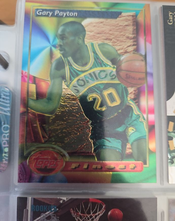1993-94 Topps Finest #140 Gary Payton — front
