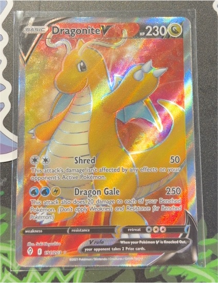 2021 Pokémon SWSH07 #191 Dragonite V — front