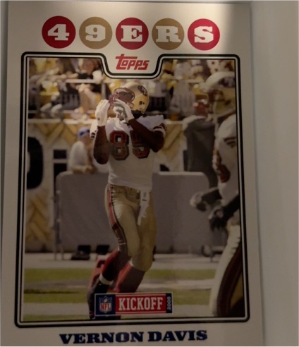 2008 Topps Kickoff #35 Vernon Davis — front
