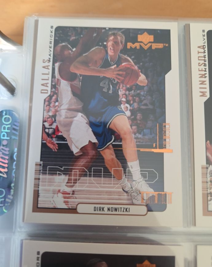 2000 Upper Deck MVP #34 Dirk Nowitzki — front