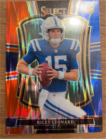2025 Panini Select #133 Riley Leonard — front