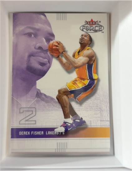 2001 Fleer Force #2 Derek Fisher — front