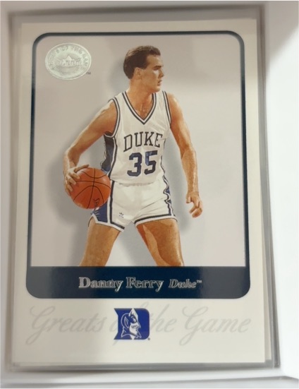 2001 Fleer Greats of the Game #16 Danny Ferry — front