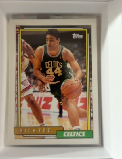 1992-93 Topps #33 Rick Fox Boston Celtics — front