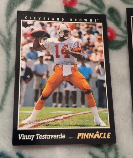 1993 Pinnacle #325 Vinny Testaverde — front