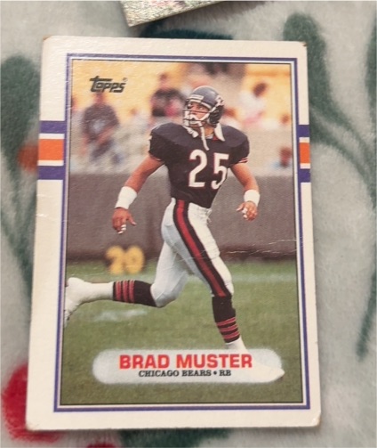 1989 Topps #71 Brad Muster — front