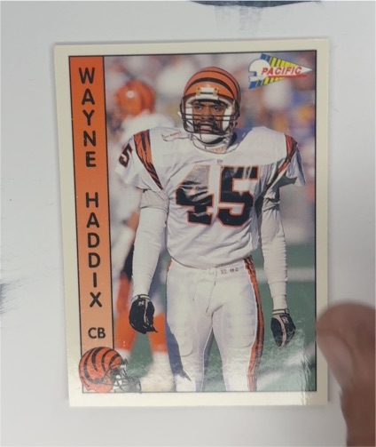 1992 Pacific #373 Wayne Haddix — front