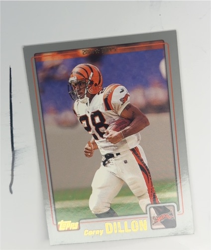 2001 Topps #77 Corey Dillon — front