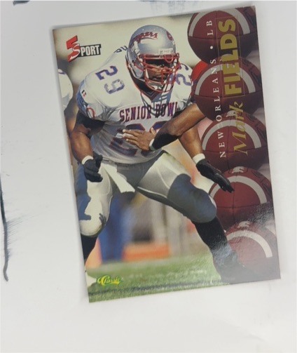 1995 Classic 5 Sport #55 Mark Fields — front