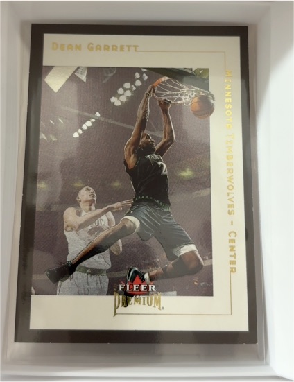 2001-02 Fleer Premium #44 Dean Garrett — front