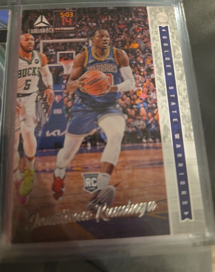2021-22 Panini Chronicles Luminance #246 Jonathan Kuminga RC — front