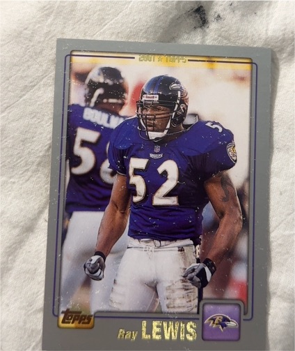 2001 Topps #50 Ray Lewis — front