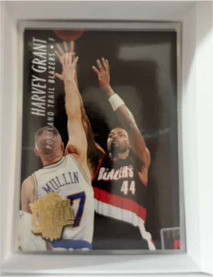 1994-95 Fleer Ultra #156 Harvey Grant — front