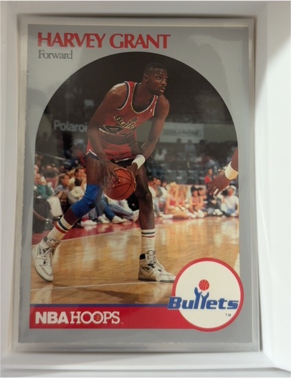 1990 NBA Hoops #297 Harvey Grant — front