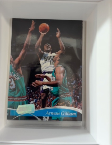 1997-98 Topps Stadium Club #51 Armon Gilliam — front
