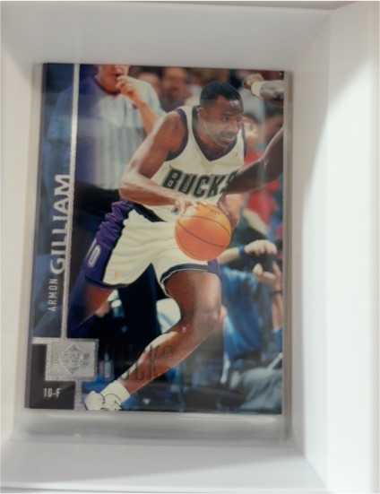 1996-97 Upper Deck #10-F Armon Gilliam — front
