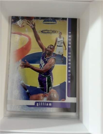 1996-97 Upper Deck SP #62 Armon Gilliam Milwaukee Bucks — front