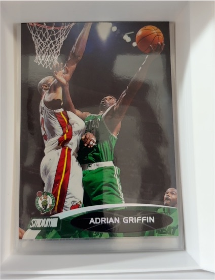 1999-00 Topps Stadium Club #108 Adrian Griffin — front