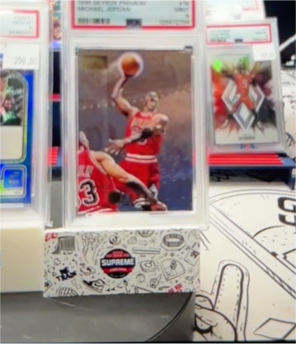 1992 Skybox Premium #1 Michael Jordan — front