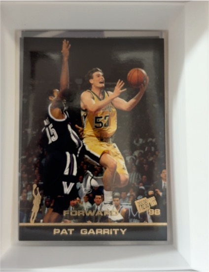1998 Press Pass #11 Pat Garrity — front
