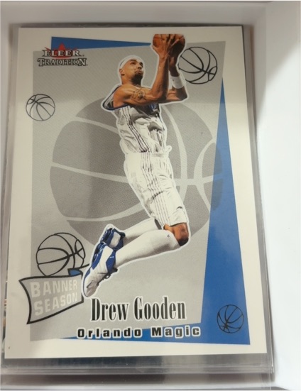 2003-04 Fleer Tradition Banner Season #253 Drew Gooden — front