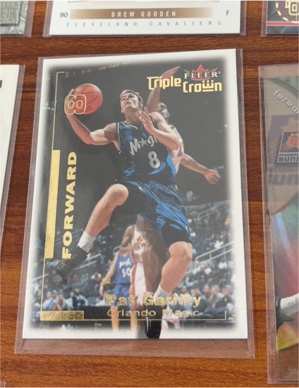 2000 Fleer Triple Crown #60 Pat Garrity — front