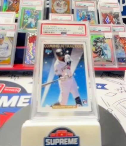 2019 Topps Chrome #CHT-73 Fernando Tatis Jr Coming Attraction — front