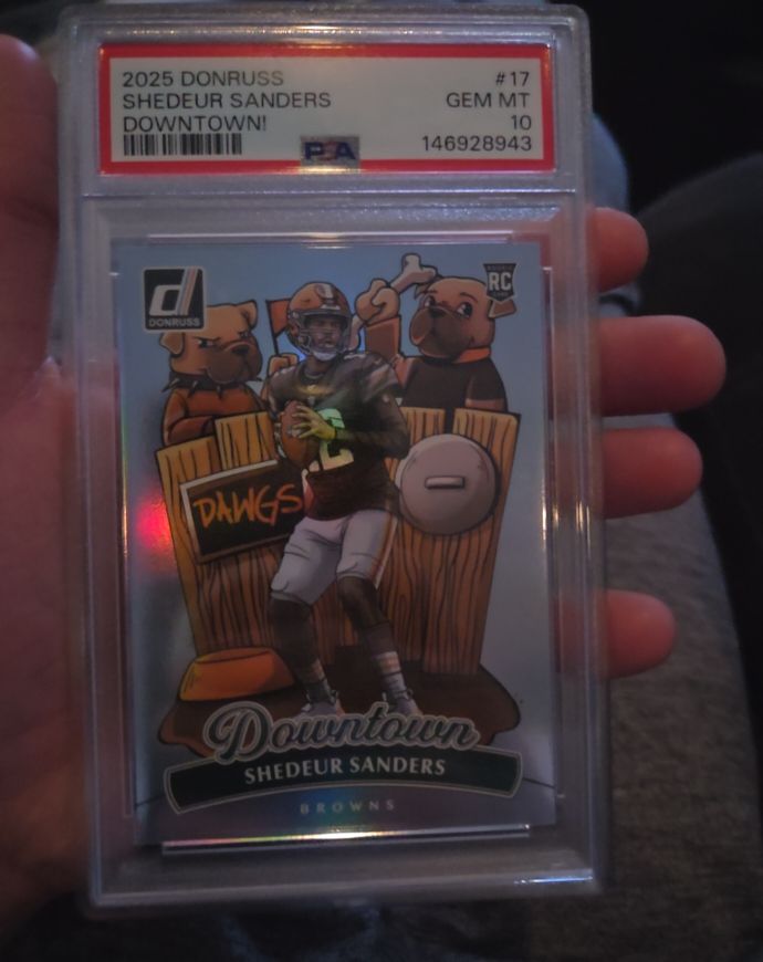 2025 Donruss #17 Shedeur Sanders Downtown! — front